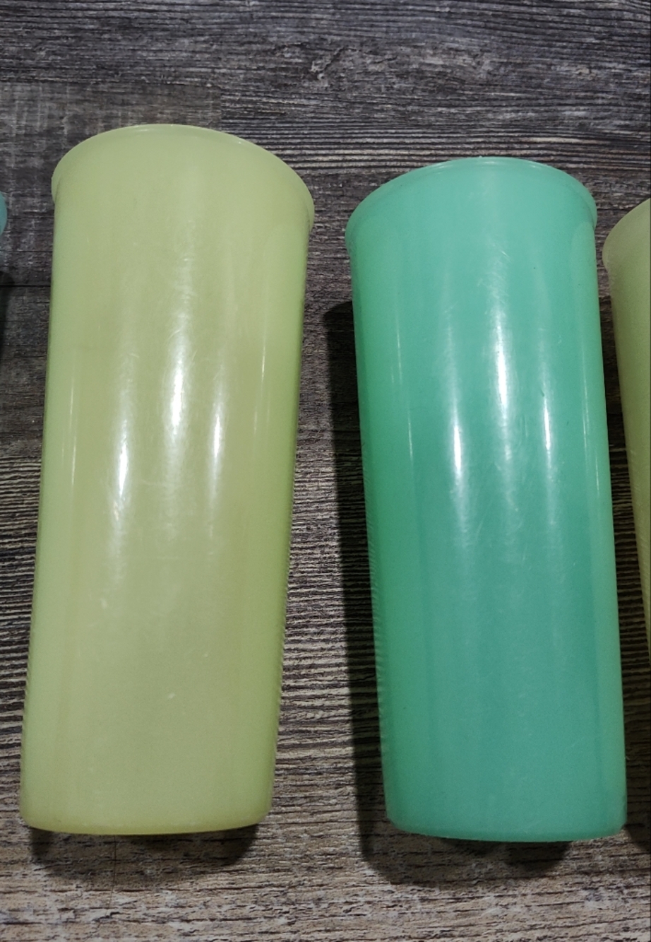TUPPERWARE #107 Vintage Pastel TUMBLERS 6.5" Beverage Cups 12 Oz. Made In USA - Picture 3 of 9